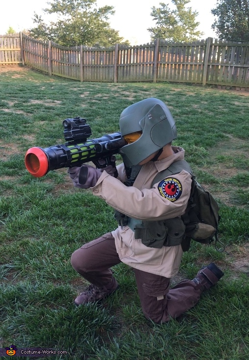 Resistance Trooper Costume