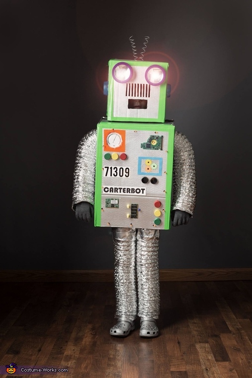 Robot Costume | DIY Costumes Under $35