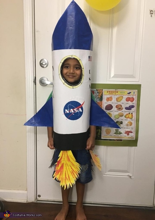 cardboard space shuttle for halloween