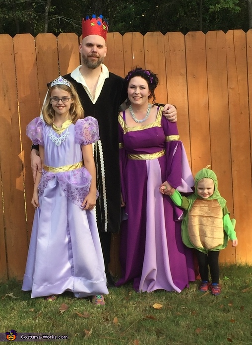 Royal Family Costume | DIY Costumes Under $45