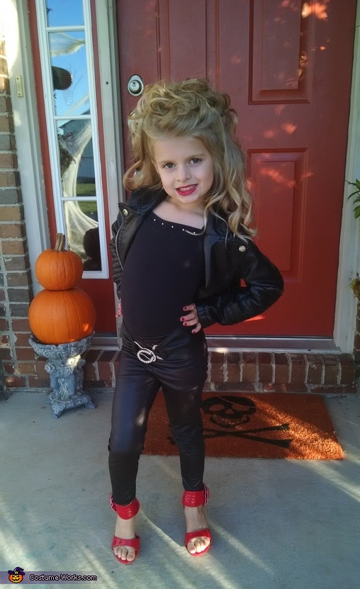 Sandy from Grease Halloween Costume | Last Minute Costume Ideas
