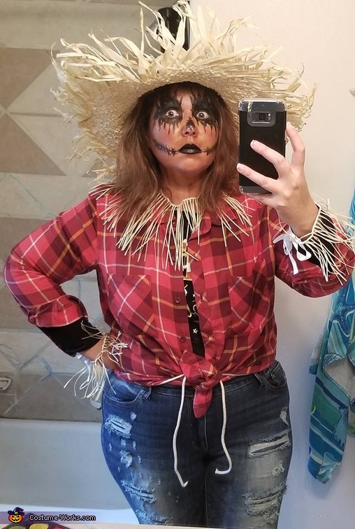 diy scarecrow costume for women