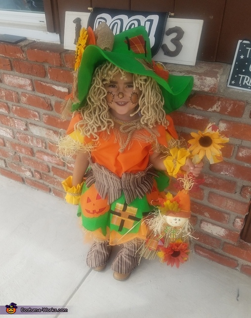 Scarecrow Costume | DIY Costumes Under $45