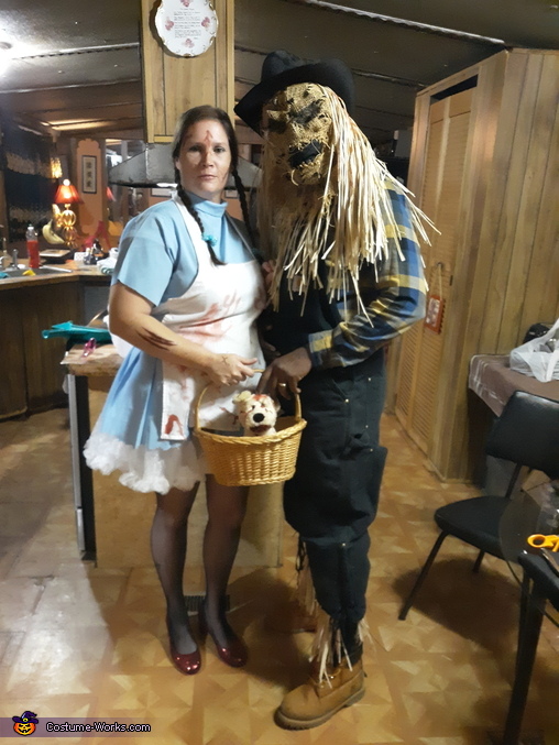 Scarecrow Joe & Killer Dorothy Costume