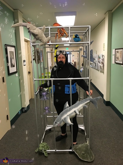 Scuba Diver in a Shark Cage Costume | How-to Guide - Photo 2/4