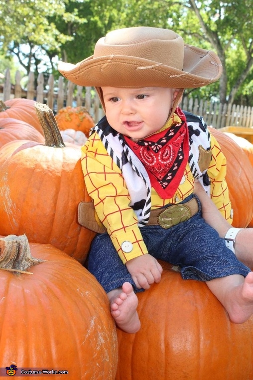 Sheriff Woody from Toy Story Costume | Creative DIY Costumes - Photo 3/3