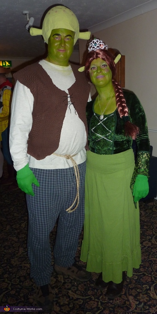 DIY Shrek And Fiona Costume