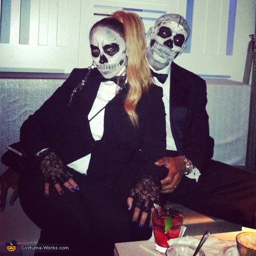 Skeleton Couple Costumes