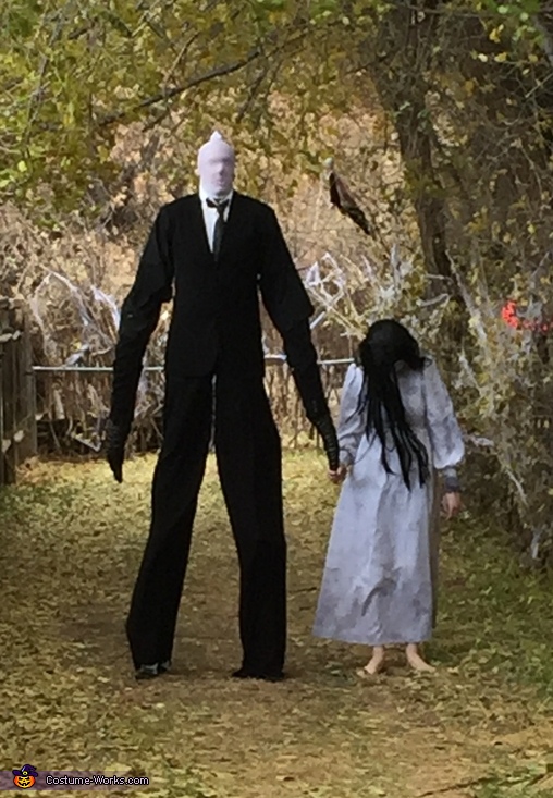 Slender Man and his Proxy Costume