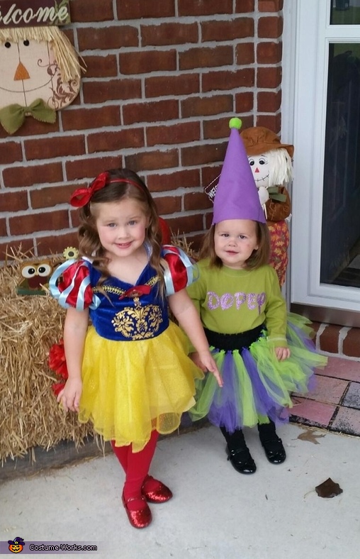 Toddler Snow White and Dopey Costume | Unique DIY Costumes