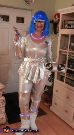 Space Galaxy Girl Costume - Photo 2/9