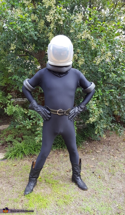 retro space suit