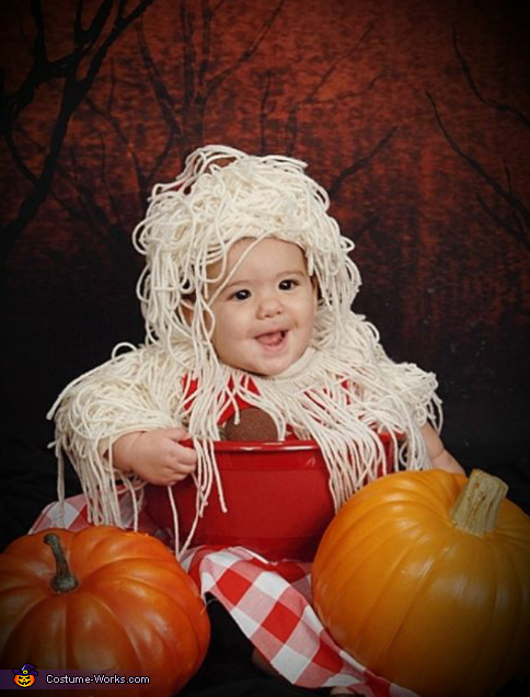 Baby Spaghetti and Meatballs Costume - Photo 5/6