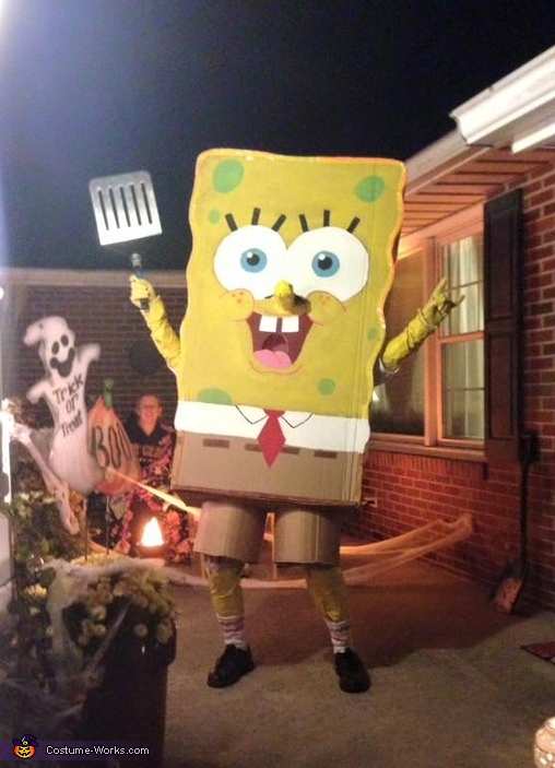 DIY Spongebob Squarepants Costume | Mind Blowing DIY Costumes