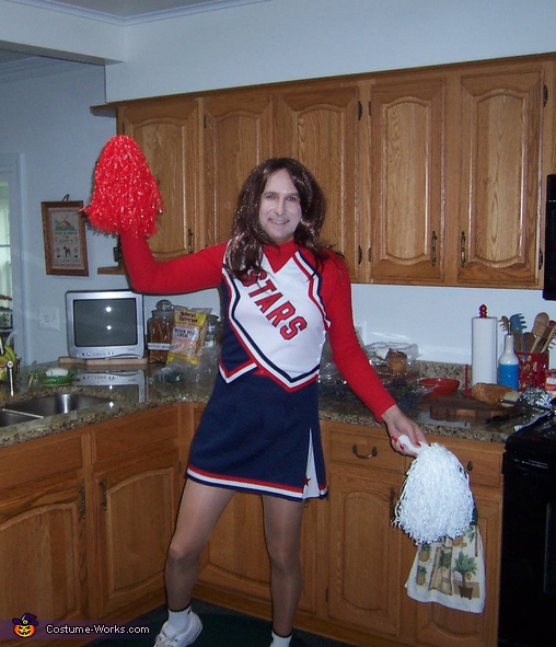 Cheerleader shop uniform diy