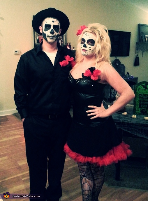 Sugar Skull and Skeleton - Couples Halloween Costume - Photo 6/6