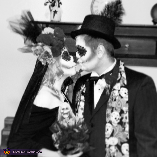 Sugar Skull Couple Costume Diy Costumes Under 25 Photo 22 1907