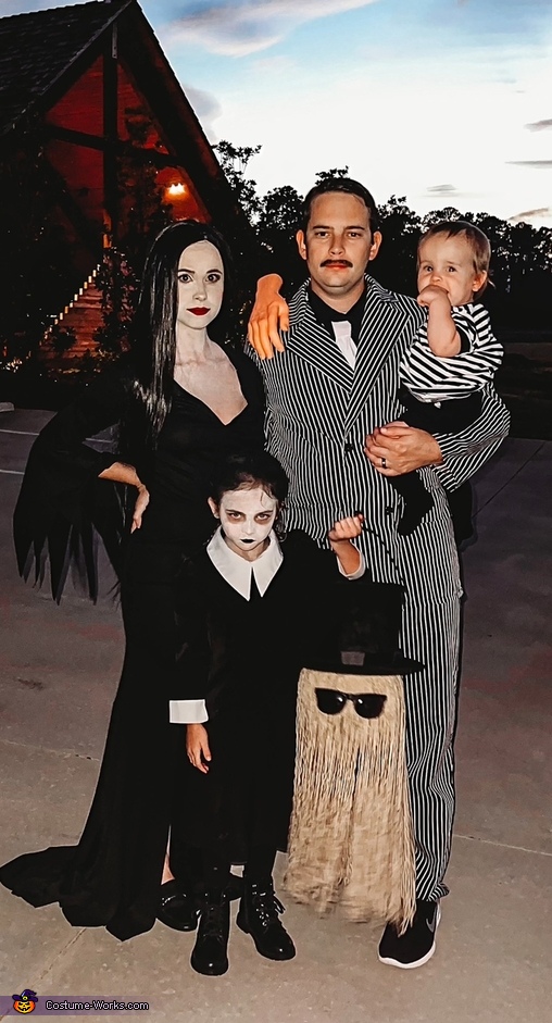 Wednesday Addams and Cousin IT Costume in 2023  Wednesday costume,  Holloween costume, Family halloween costumes