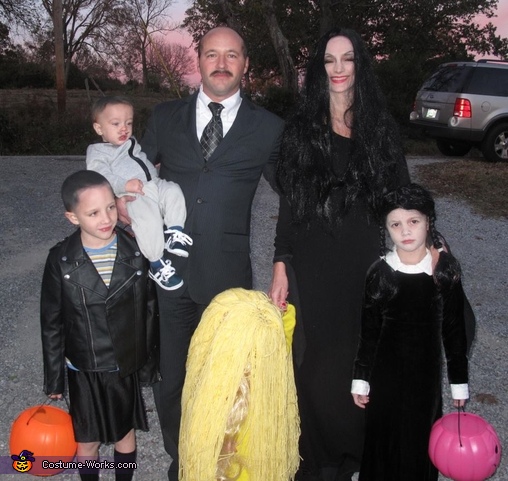 Wednesday Addams and Cousin IT Costume in 2023  Wednesday costume,  Holloween costume, Family halloween costumes
