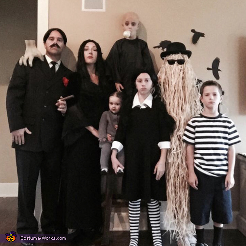 The Addams Family Costume | Unique DIY Costumes