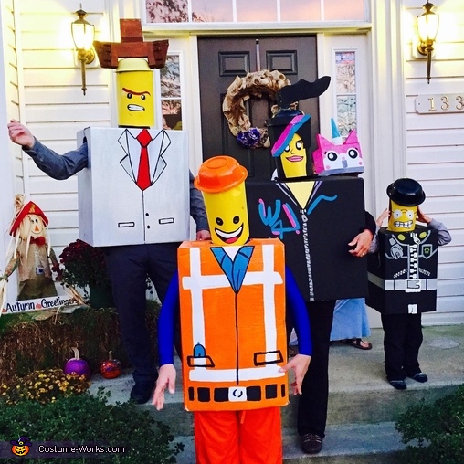 Amazing Family Themed Lego Movie Costumes!