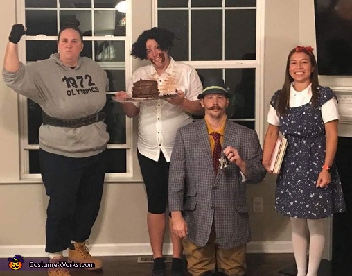 The Cast of Matilda Costume