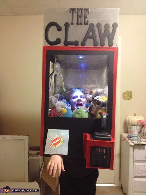 The Claw Machine Costume