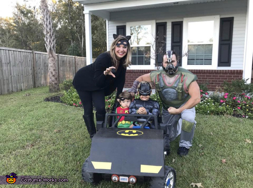 The Dark Knight Family Costume