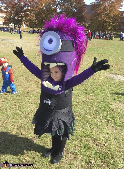 Purple store minion costume