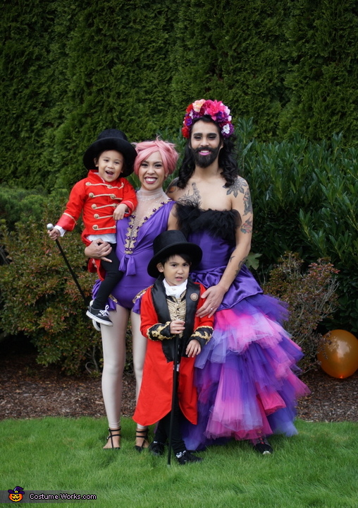 The Greatest Show Family Costume | DIY Tutorial
