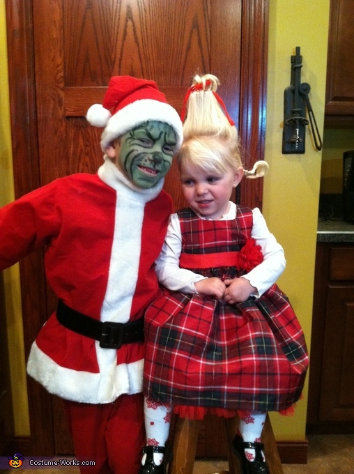 The Grinch and Cindy Lou Who DIY Costumes - Photo 2/2