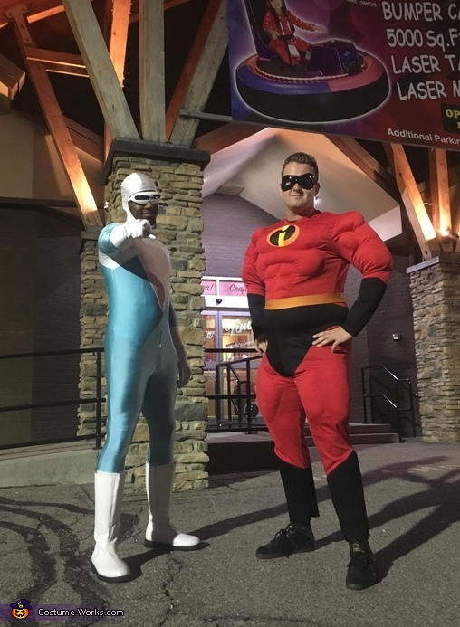 The Incredibles Return Costume