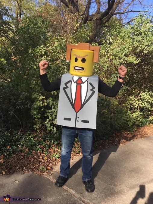 The Lego Movie Family Halloween Costume | Mind Blowing DIY Costumes ...