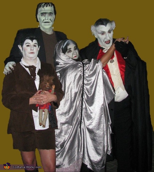 The Munsters Group Costume