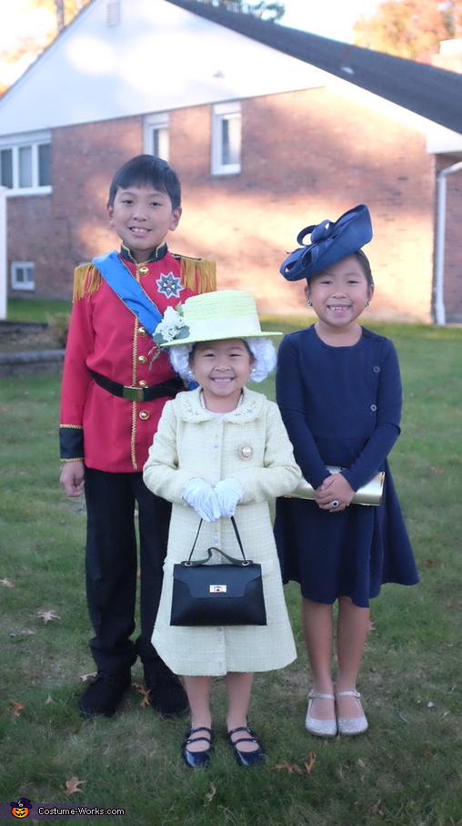 The Royal Family Costume