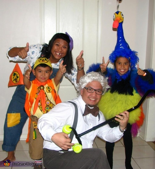 The Up Family Costume