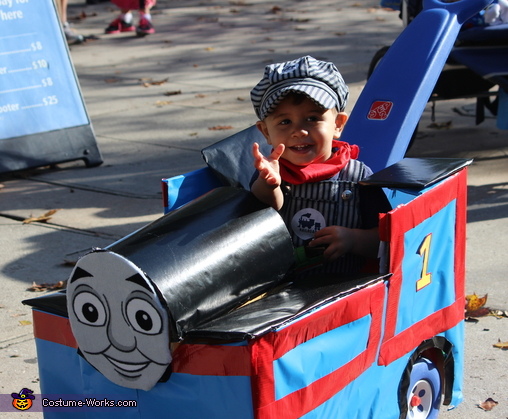 thomas the train costume for adults diy