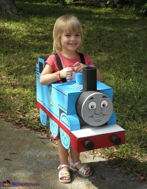 thomas costume diy