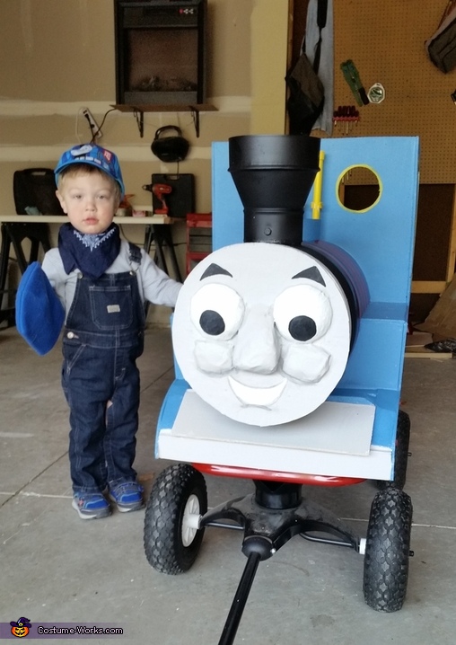 Thomas the Train Costume