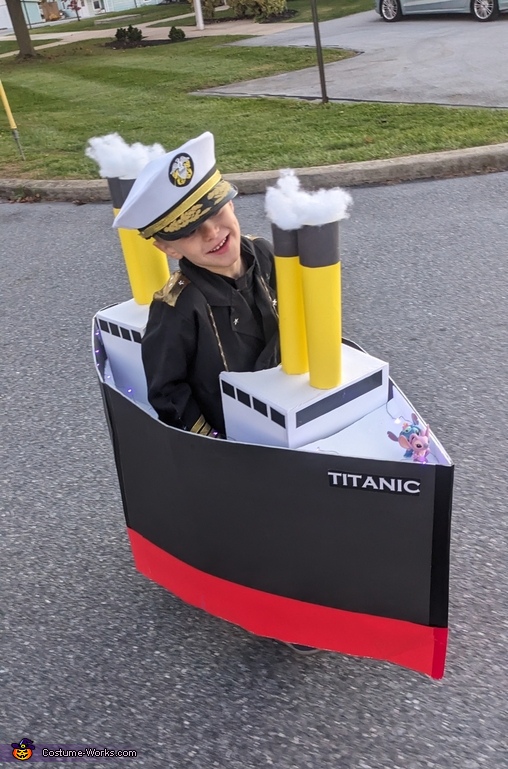 Titanic Captain Costume