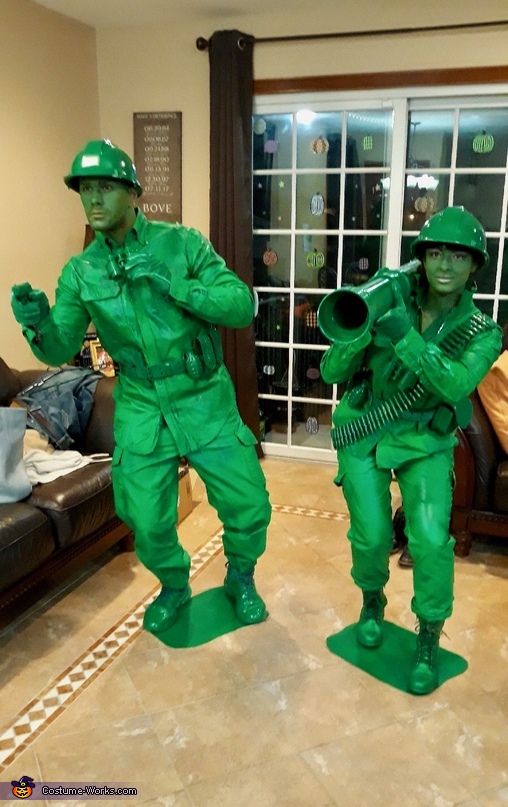 Toy Soldiers Group Halloween Costume Idea | Best DIY Costumes - Photo 4/4