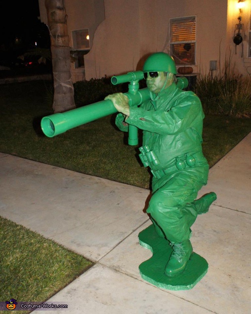 Toy Story Soldiers Homemade Halloween Costume - Photo 2/7