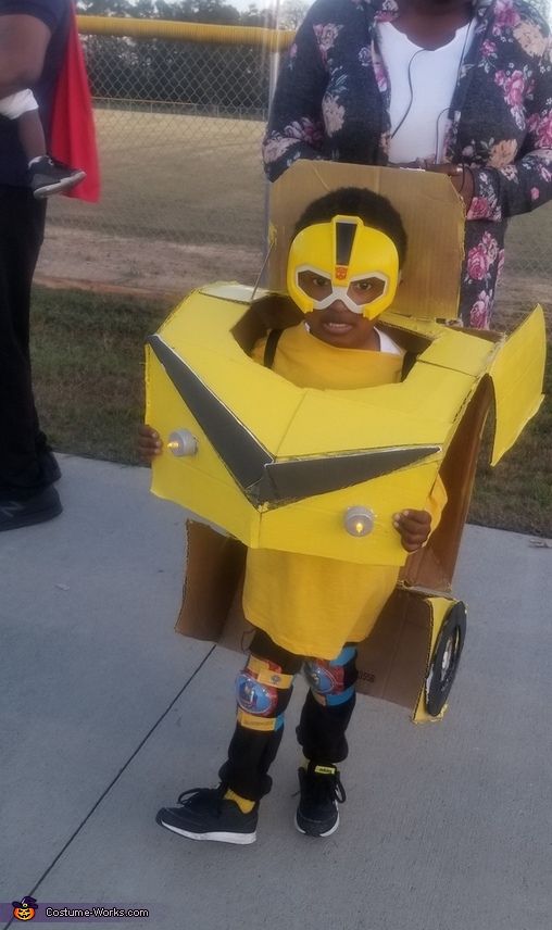 Transformer Autobot Bumblebee Costume Coolest Diy Costumes