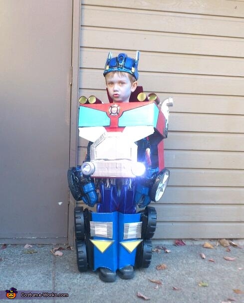 Transforming Optimus Prime Costume