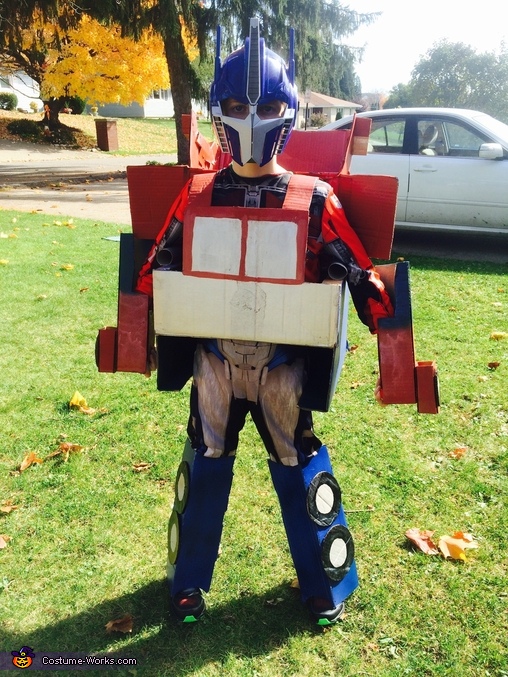 Transforming Optimus Prime Costume