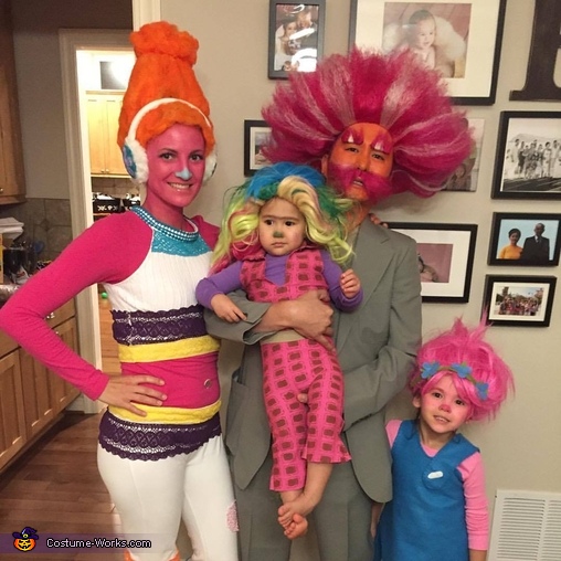 Trolls and Bergen Family Halloween Costume - Photo 4/4