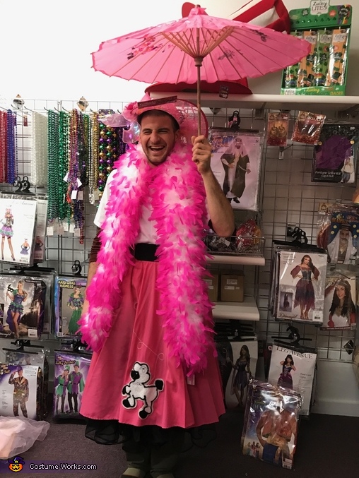 Trudy Powers goes to the Kentucky Derby Costume