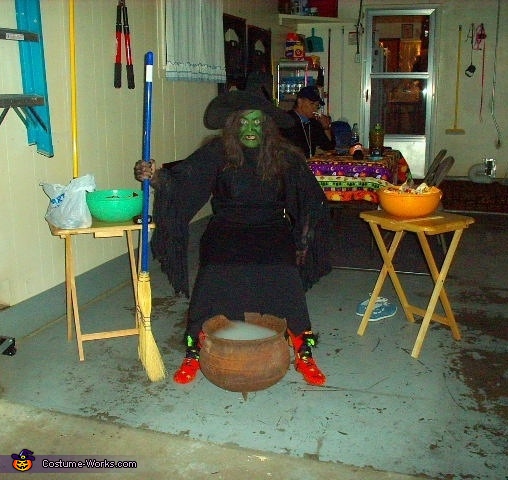 True Witch Costume
