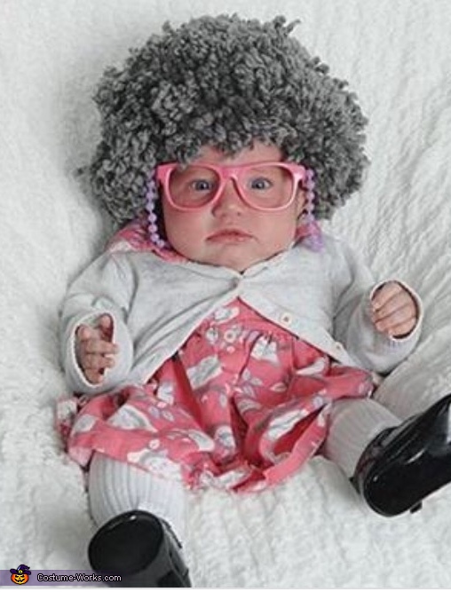 Twin Baby Old Ladies Costume | DIY Costumes Under $25 - Photo 3/3