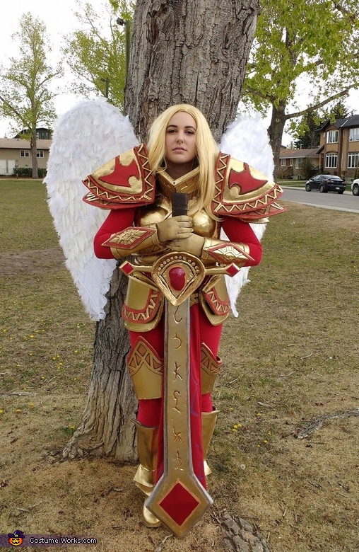 Unmasked Kayle Costume